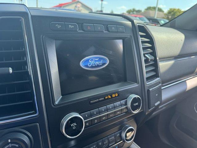 Photo of 2021 Agate Black Metallic Ford Expedition
