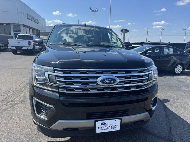 Photo of 2021 Agate Black Metallic Ford Expedition