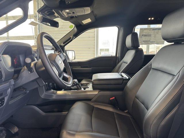 Photo of 2025 Oxford White Ford F-150