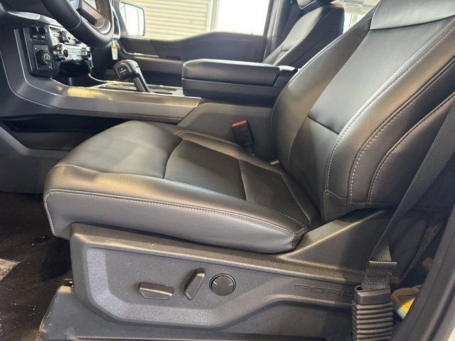 Photo of 2025 Oxford White Ford F-150