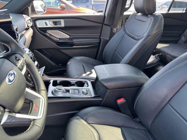 Photo of 2021 Carbonized Gray Metallic Ford Explorer