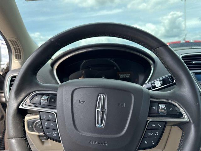 Photo of 2020 Mocha Lincoln Nautilus