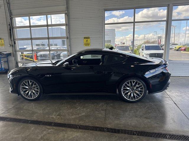 Photo of 2025 Shadow Black Ford Mustang