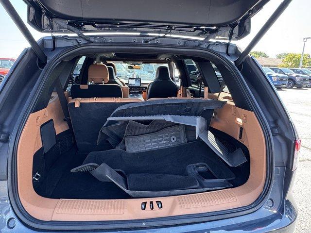 Photo of 2021 Flight Blue Lincoln Aviator