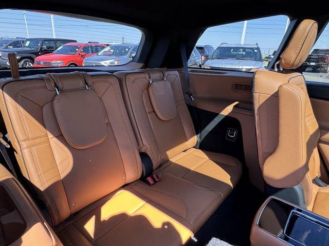 Photo of 2021 Flight Blue Lincoln Aviator