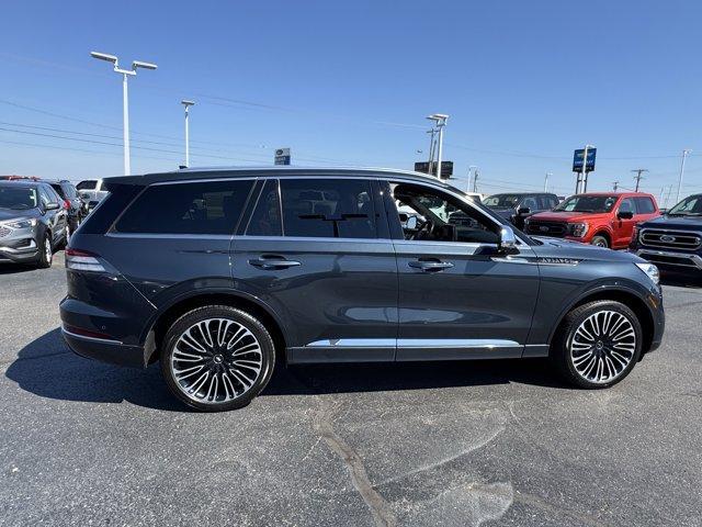 Photo of 2021 Flight Blue Lincoln Aviator