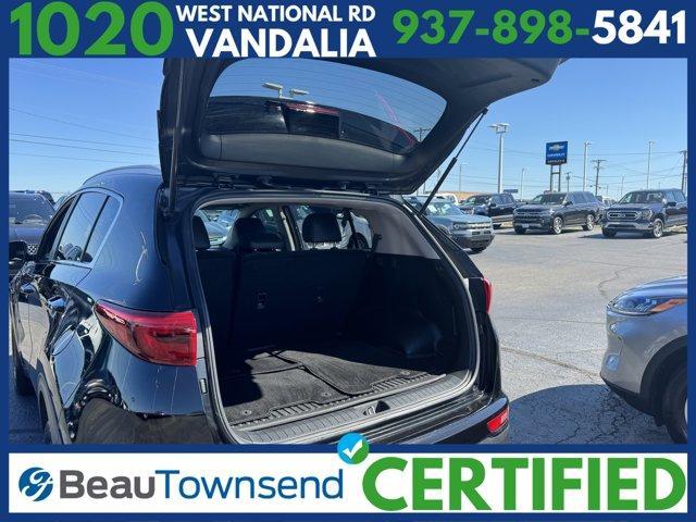 Photo of 2017 Black Cherry Kia Sportage