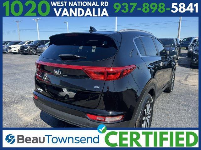 Photo of 2017 Black Cherry Kia Sportage