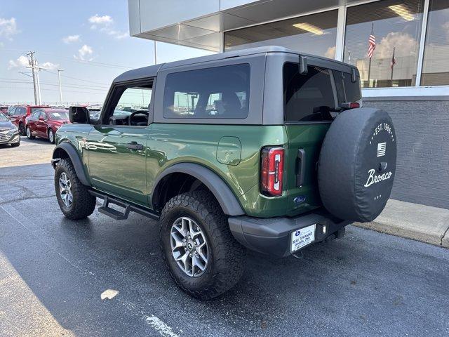 Photo of 2023 Green Ford Bronco