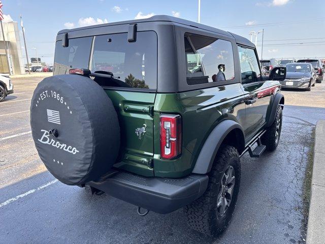 Photo of 2023 Green Ford Bronco