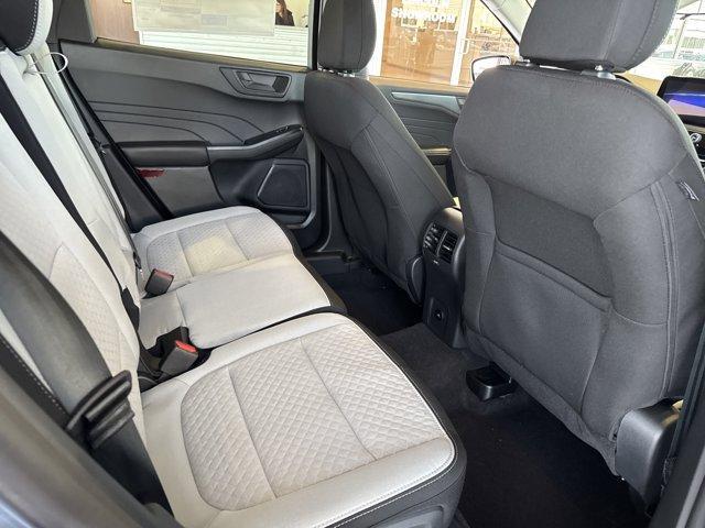 Photo of 2025 Vapor Blue Metallic Ford Escape