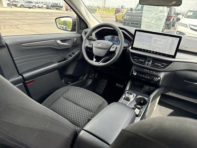 Photo of 2023 Cinnabar Red Ford Escape