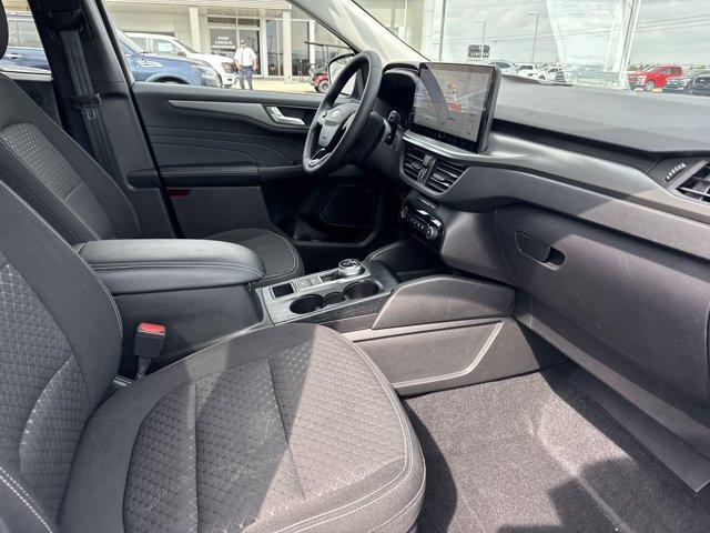 Photo of 2023 Cinnabar Red Ford Escape