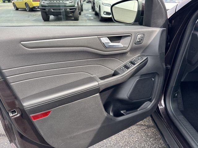 Photo of 2023 Cinnabar Red Ford Escape