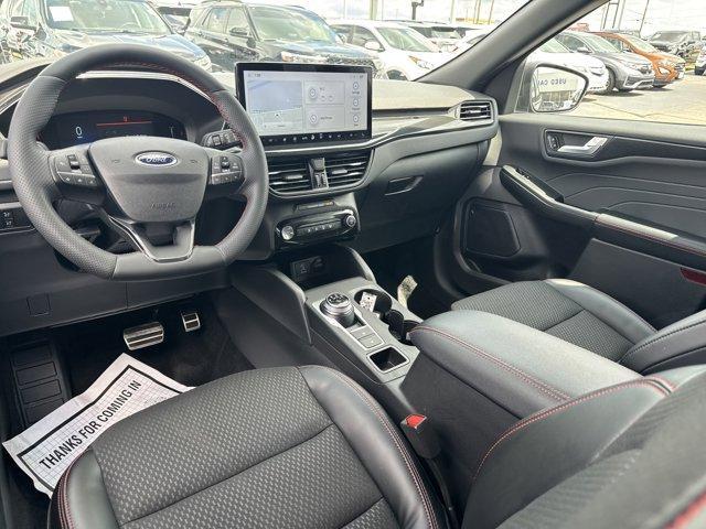 Photo of 2023 Cinnabar Red Ford Escape