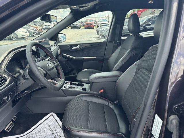 Photo of 2023 Cinnabar Red Ford Escape