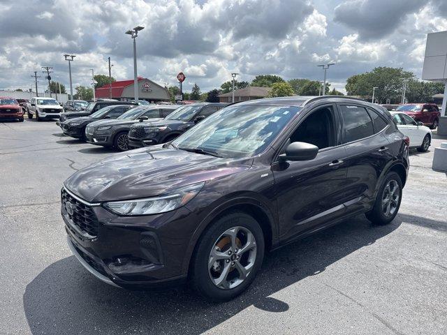Photo of 2023 Cinnabar Red Ford Escape