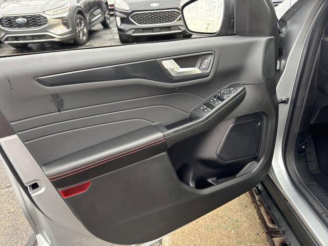 Photo of 2023 Iconic Silver Ford Escape