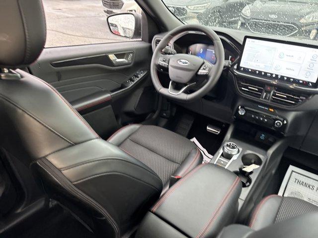 Photo of 2023 Iconic Silver Ford Escape