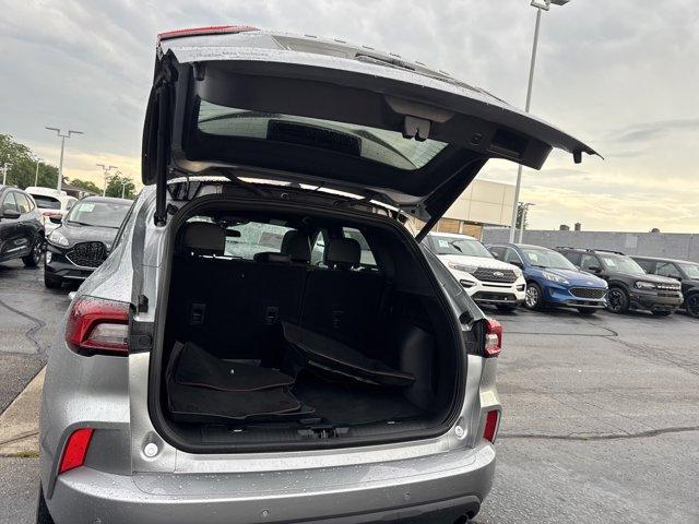 Photo of 2023 Iconic Silver Ford Escape
