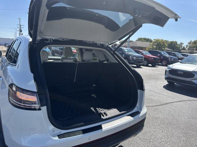 Photo of 2022 Pristine White Lincoln Nautilus