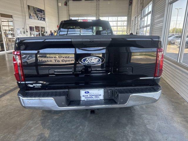 Photo of 2025 Agate Black Metallic Ford F-150