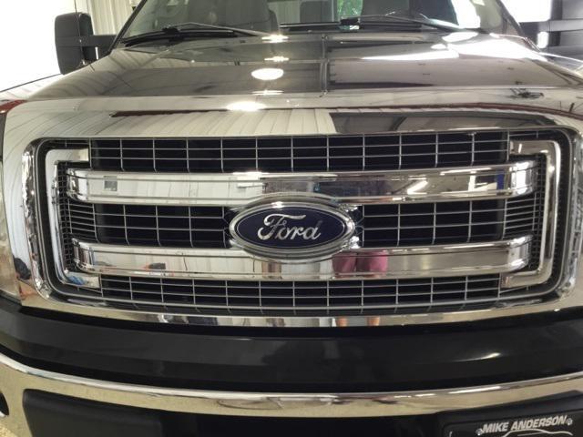 Photo of 2013 Tuxedo Black Metallic Ford F-150