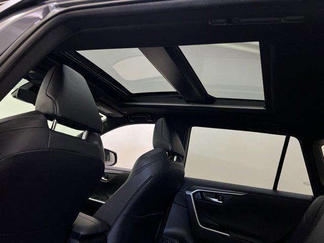 Photo of 2024 Magnetic Gray Metallic/Midnight Black Metallic Toyota RAV4 Hybrid