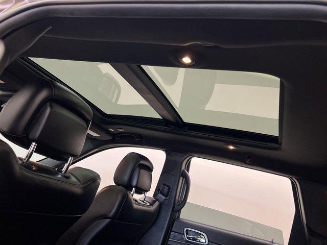 Photo of 2019 Walnut Brown Metallic Clearcoat Jeep Grand Cherokee