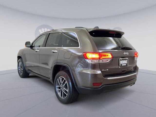 Photo of 2019 Walnut Brown Metallic Clearcoat Jeep Grand Cherokee