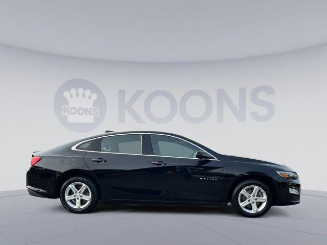 Photo of 2023 Mosaic Black Metallic Chevrolet Malibu