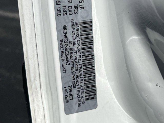 Photo of 2020 Bright White RAM ProMaster City