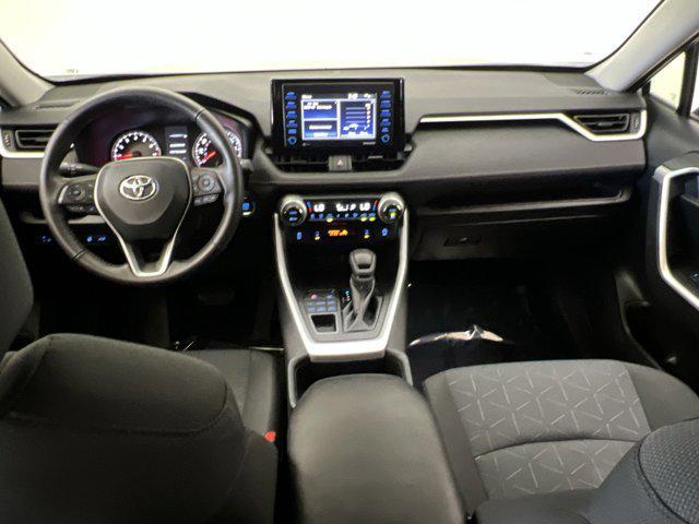 Photo of 2022 Silver Sky Metallic Toyota RAV4