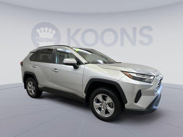 Photo of 2022 Silver Sky Metallic Toyota RAV4