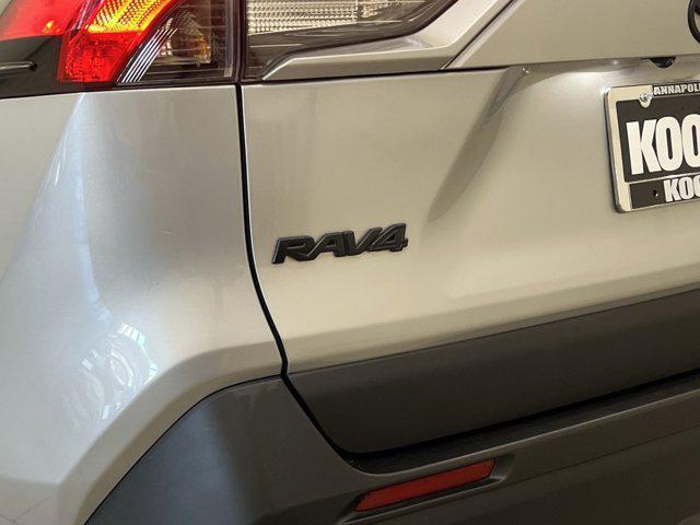 Photo of 2022 Silver Sky Metallic Toyota RAV4