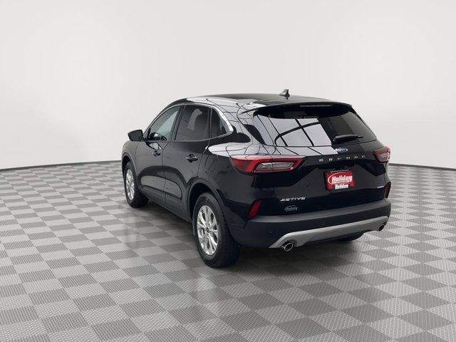 Photo of 2024 Agate Black Metallic Ford Escape