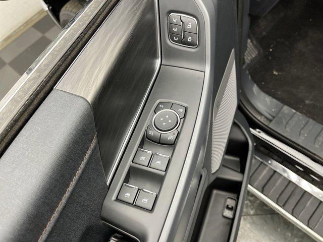 Photo of 2025 Agate Black Metallic Ford F-150