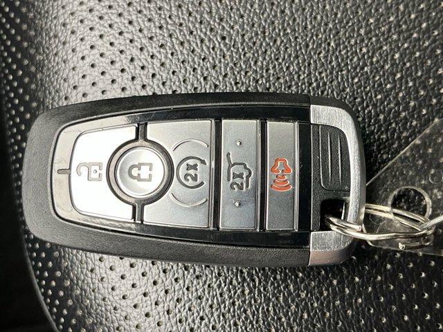 Photo of 2022 Agate Black Metallic Ford Escape
