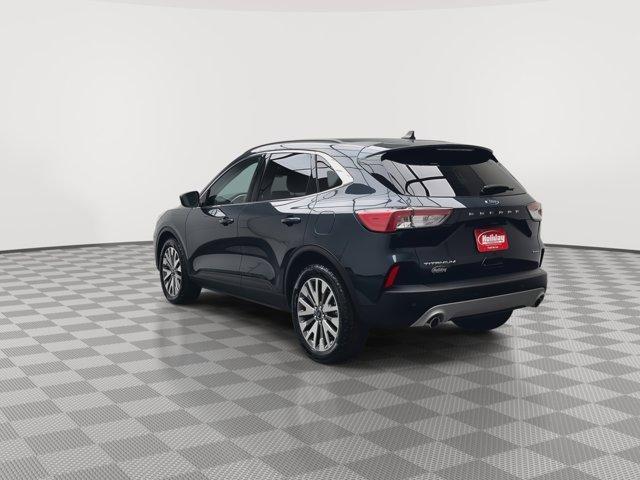 Photo of 2022 Agate Black Metallic Ford Escape