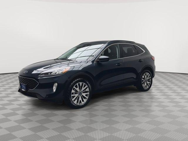 Photo of 2022 Agate Black Metallic Ford Escape