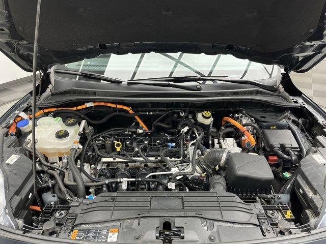 Photo of 2022 Agate Black Metallic Ford Escape