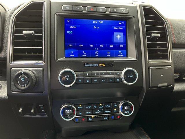 Photo of 2021 Star White Ford Expedition