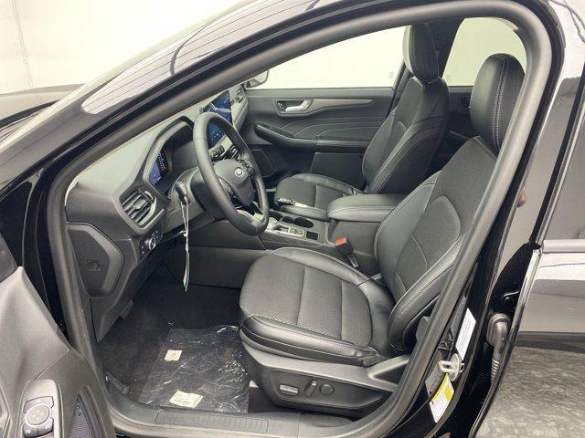 Photo of 2024 Agate Black Metallic Ford Escape