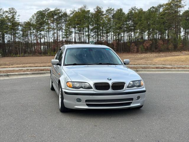 2004 BMW 330