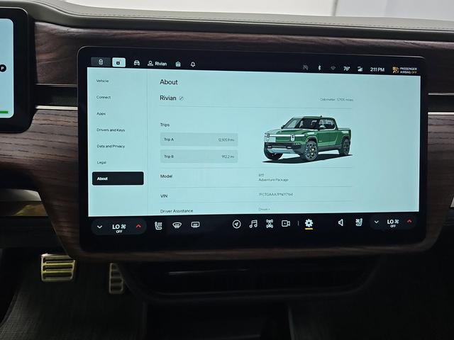 Photo of 2023 Forest Green Rivian R1T