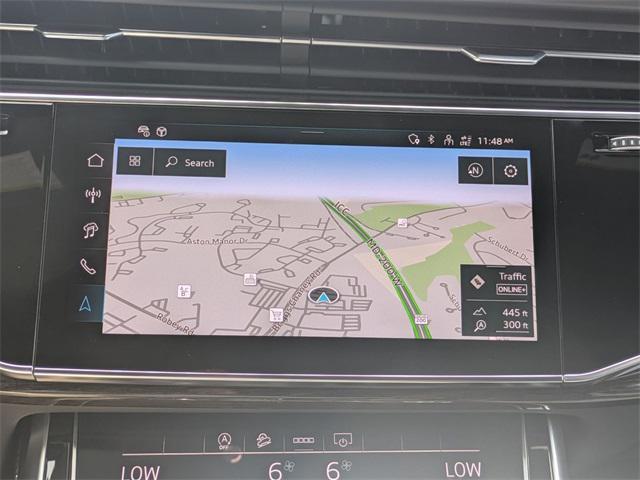 Photo of 2025 Satellite Silver Metallic Audi Q7