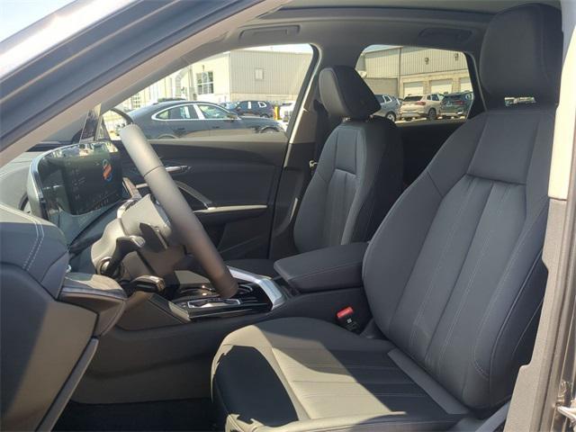 Photo of 2025 Tambora Gray Metallic Audi Q5