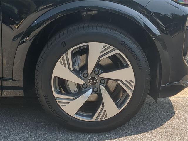 Photo of 2025 Mythos Black Metallic Audi Q6 e-tron