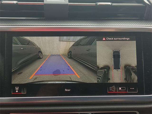 Photo of 2025 Daytona Gray Pearl Effect Audi Q3