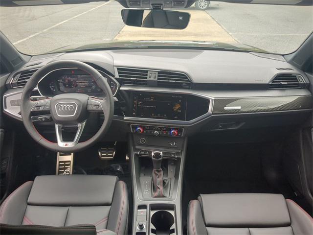 Photo of 2025 Daytona Gray Pearl Effect Audi Q3